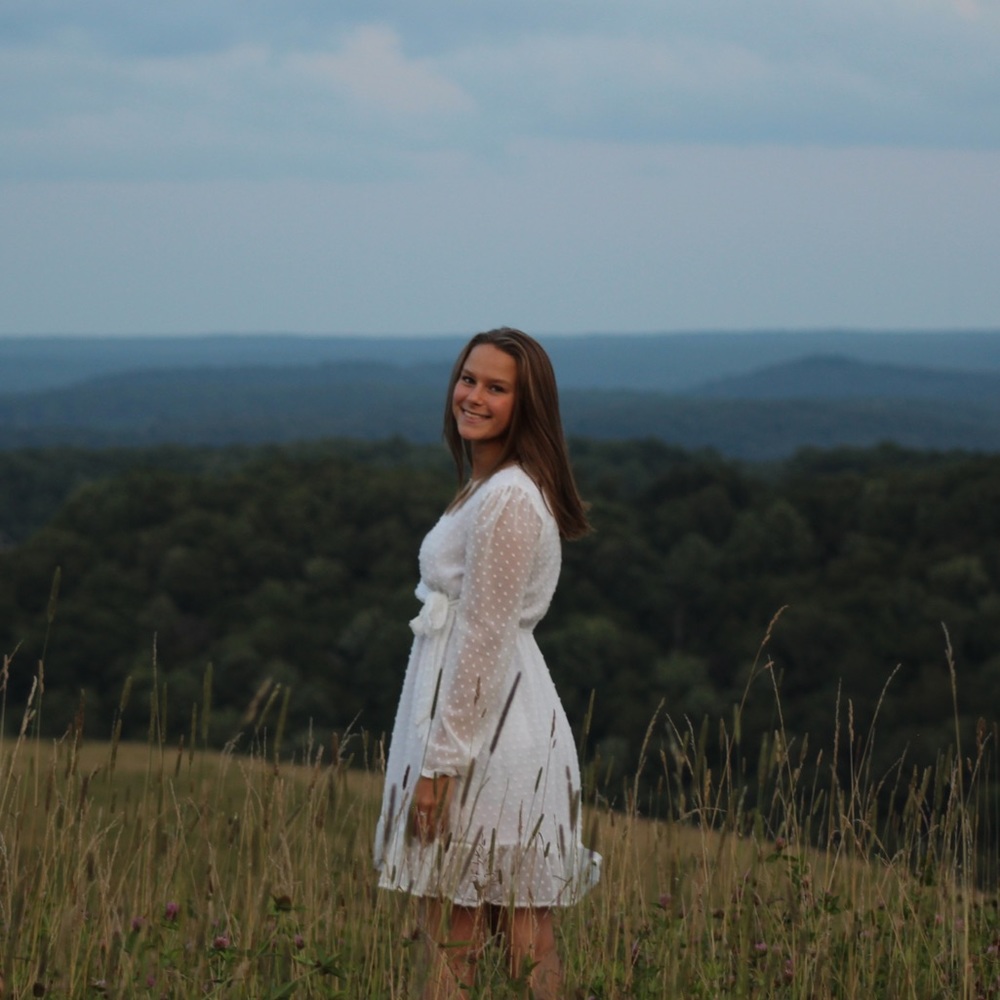 Meet your Posher, Lauren